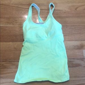 Lulu lemon Tank Top. Neon green inseam bra. Sz 2